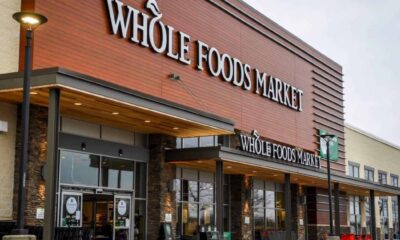 Lobster Removal By Whole Foods Splits Environs And Pols