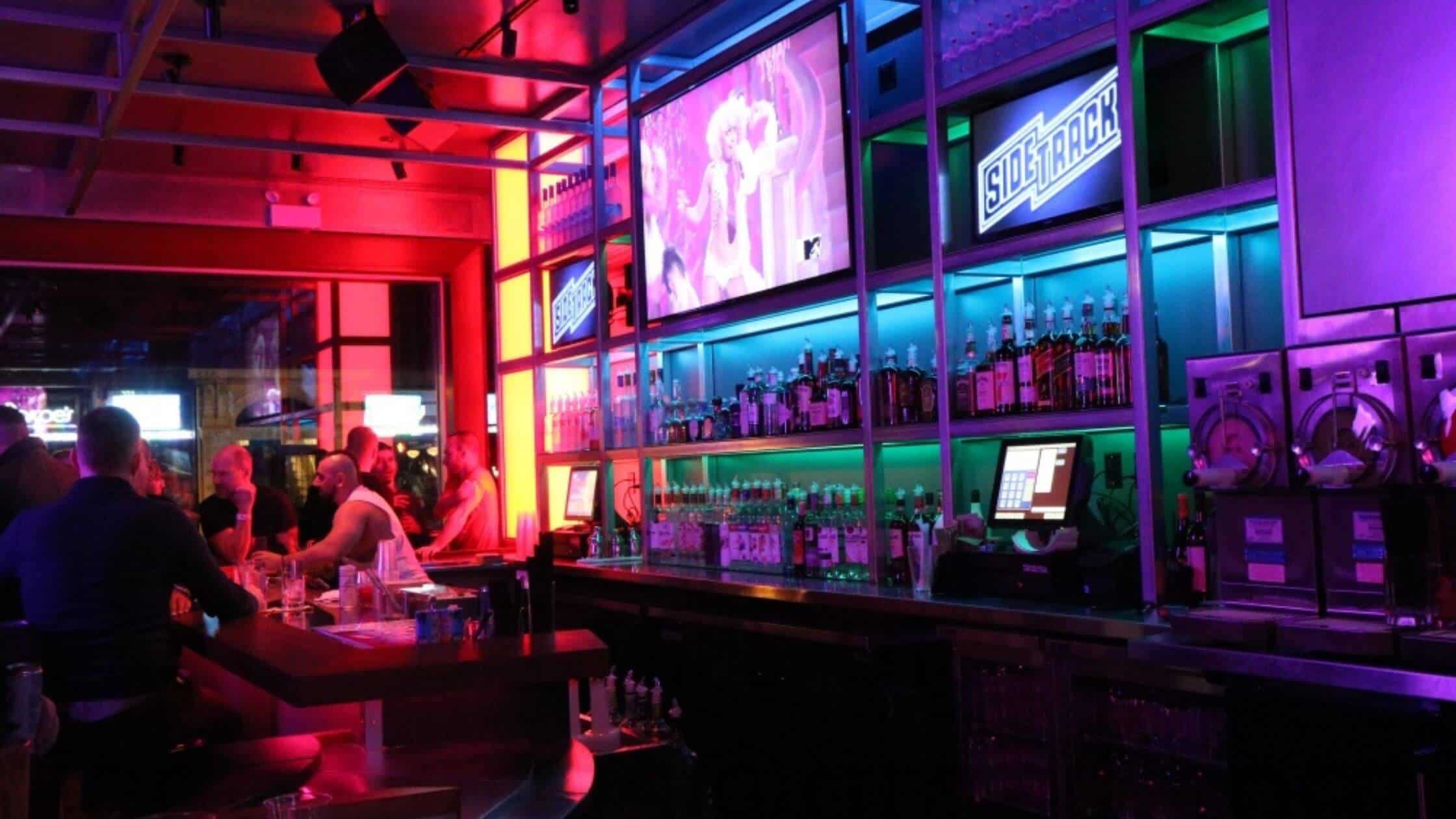 Best Gay Bars In Chicago 10 Places To Hangout   Sidetrack  