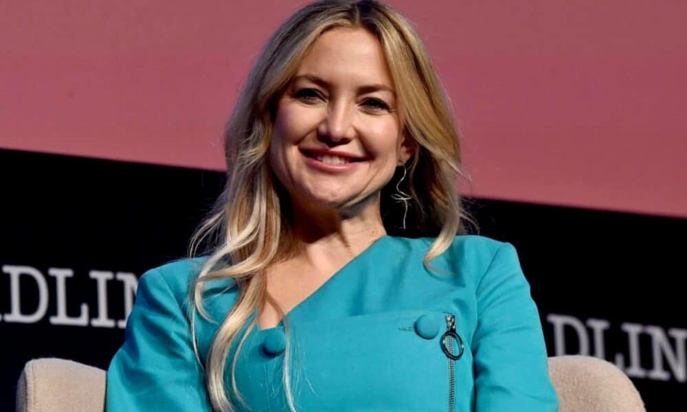 Kate Hudson Posts The Cutest Photos Of Her Kids At A Tree Farm