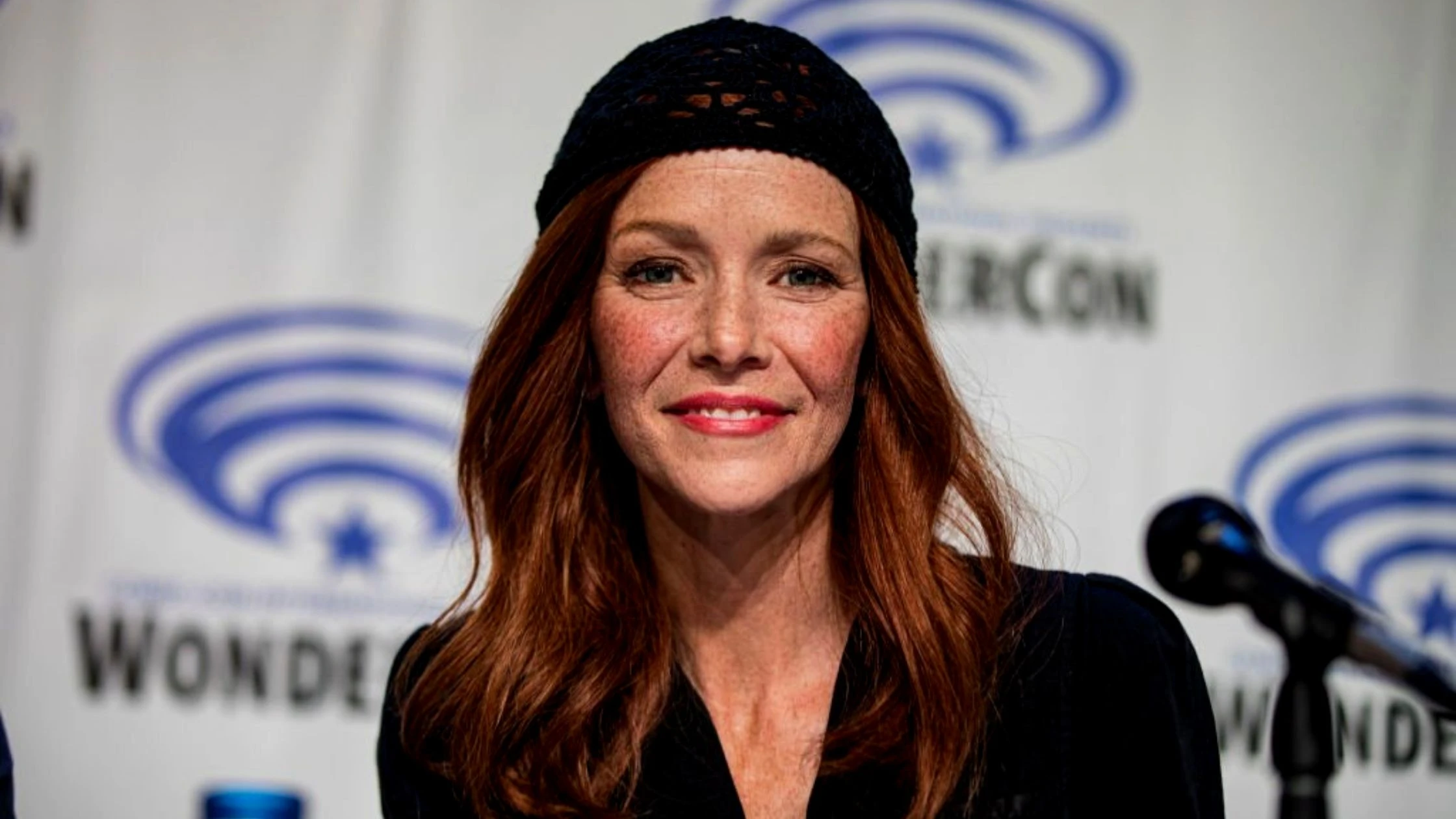 Annie Wersching Death 24 Star Annie Wersching Dies At 45, Cause Of Death Revealed