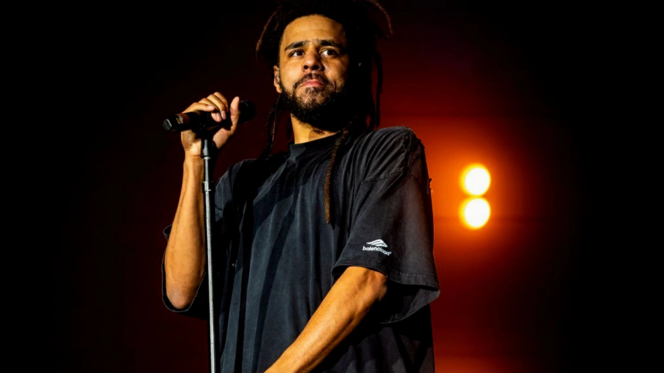 J Cole Surprised His Fans By Releasing His New Track “Procrastination (Broke)”