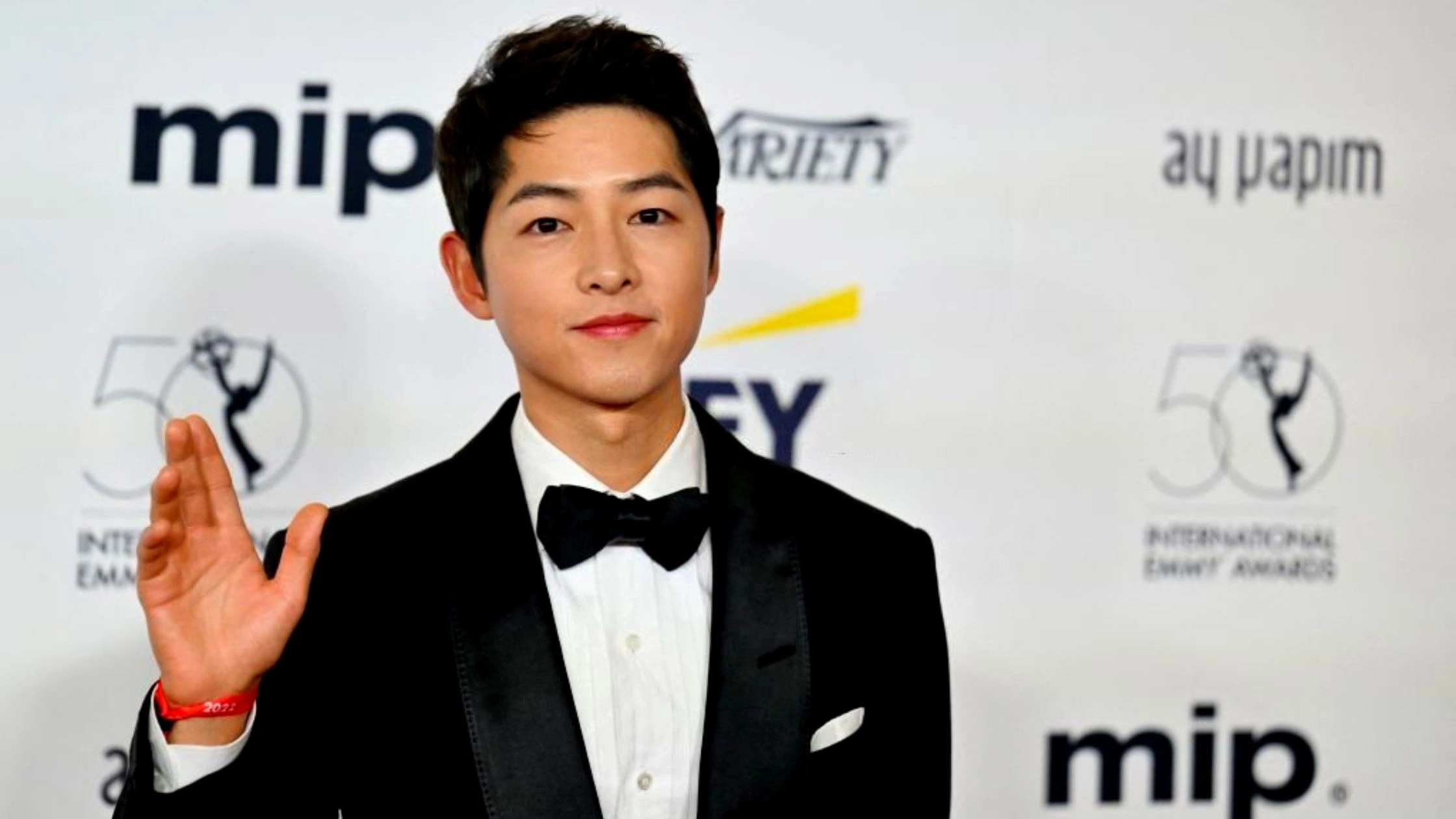 Song Joong Ki Revealed His Marriage He Is Going To Be A Father Soon!