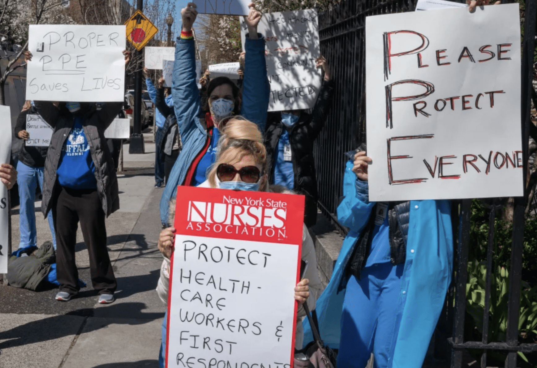 mount sinai hospital nurses strike