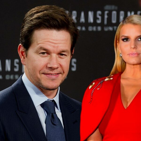 Is Jessica Simpson’s Mystery Man Mark Wahlberg? Jessica Simpson’s dating history