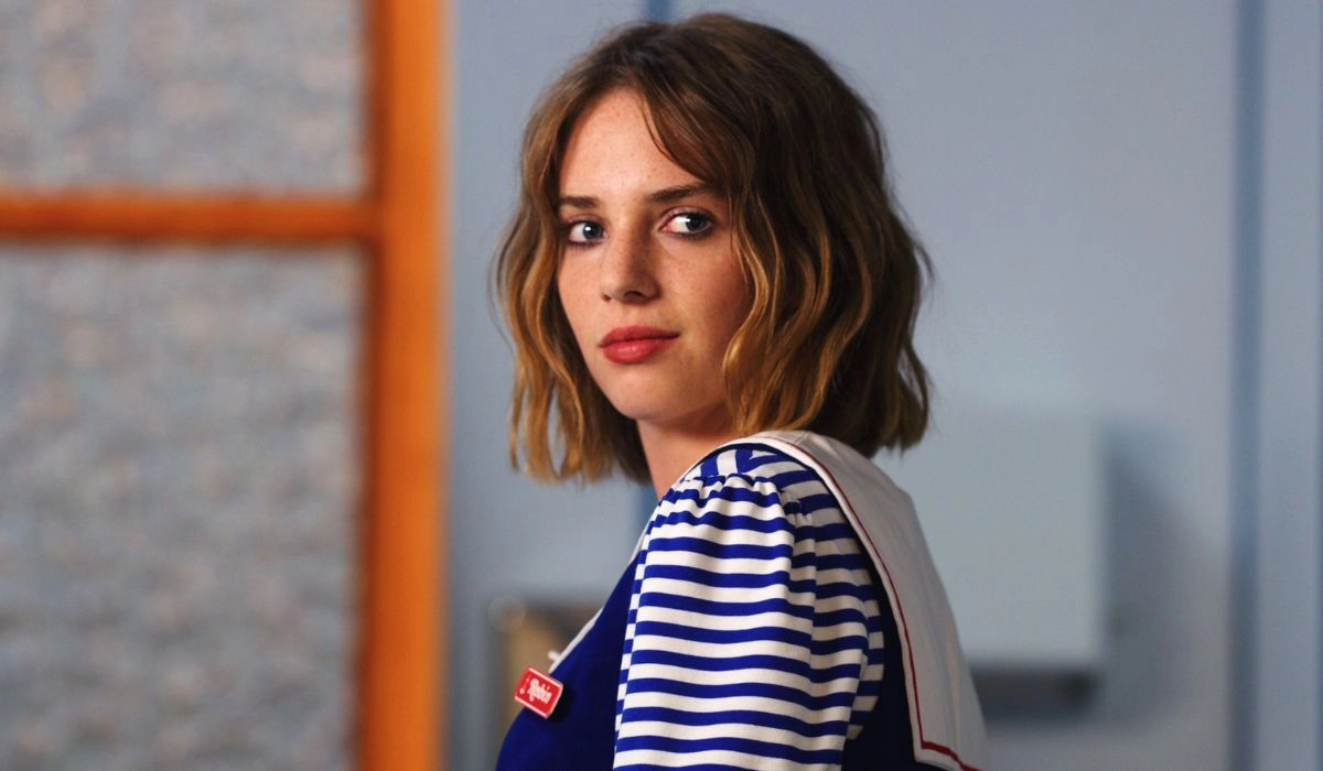 Is Maya Hawke Gay?