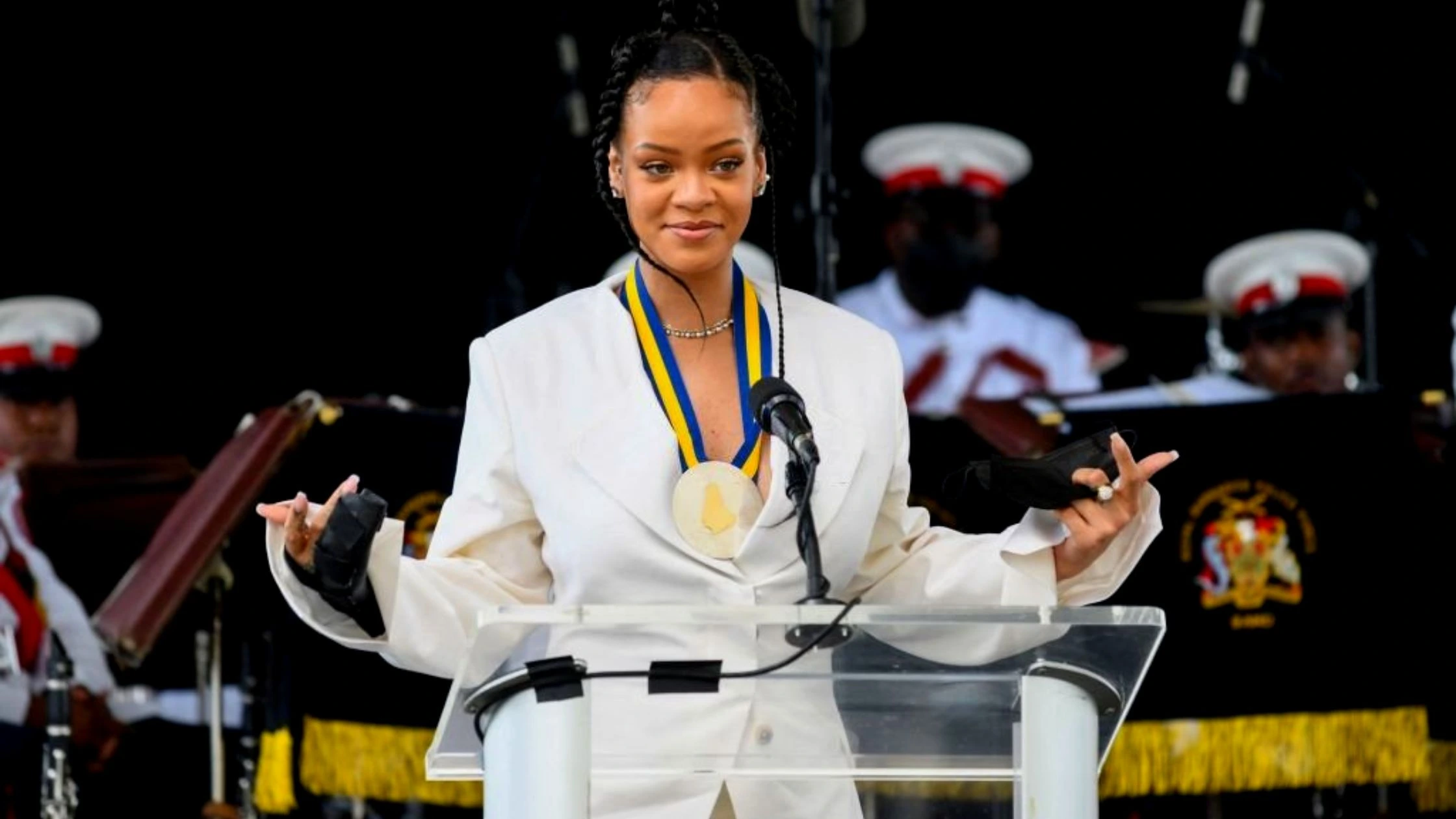 Rihanna's Net Worth, Biography