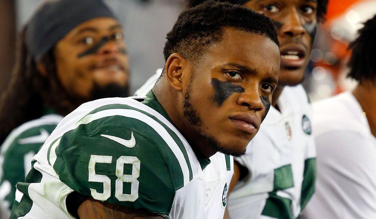 Darron Lee Former NFL linebacker arrested and charged with domestic abuse.