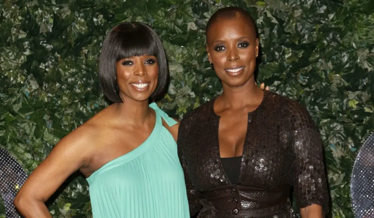 Tasha Smith and Sister Sidra